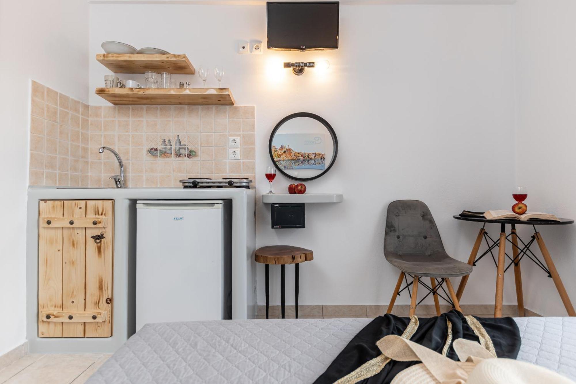 Naxos City Pension Irene 2 المظهر الخارجي الصورة